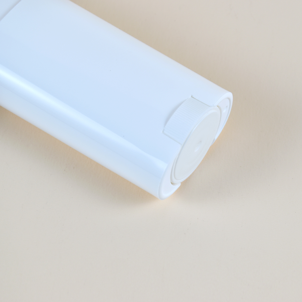 Deodorant tube KT1004