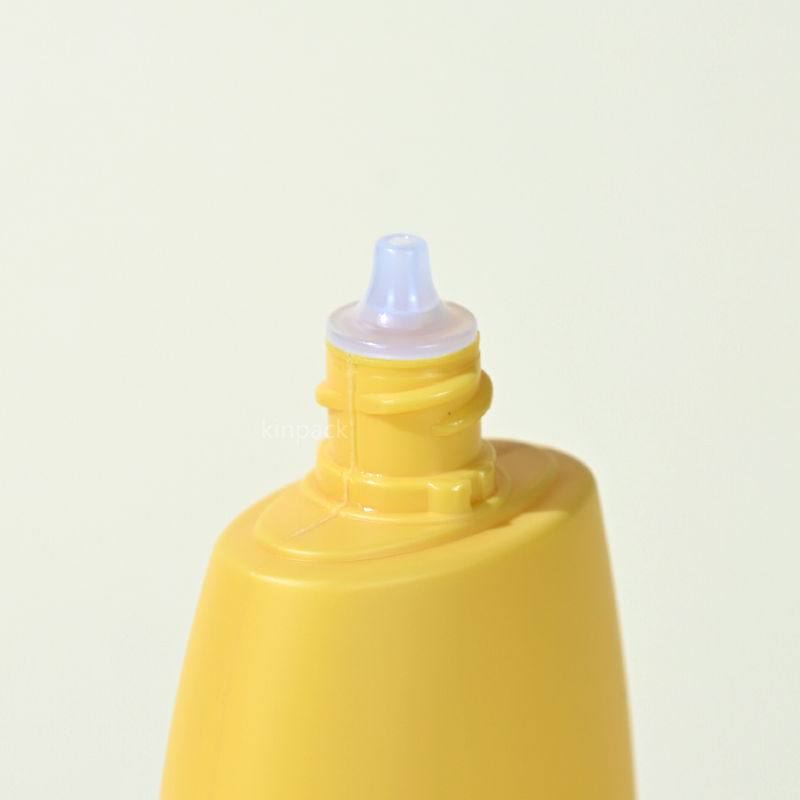 Sunscreen Bottle KB3017